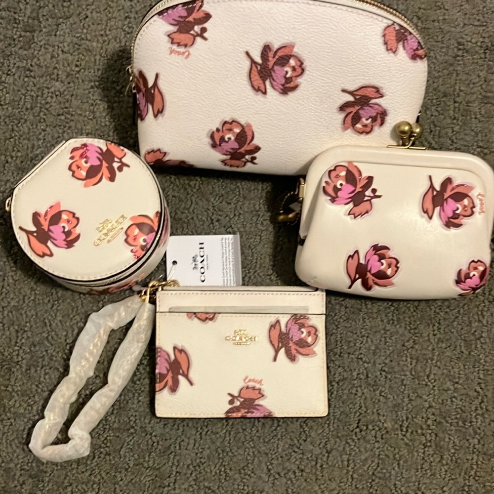 NWT! Coach HTF Floral 4 set